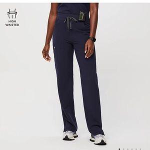High Waisted Kade™ Cargo Scrub Figs Pants